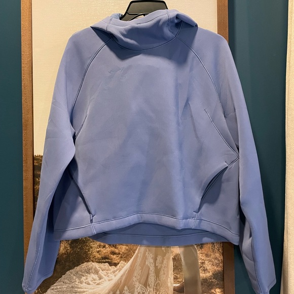 lululemon athletica Tops - Blue Lululemon scuba pullover hooded sweatshirt size 8 zip pockets